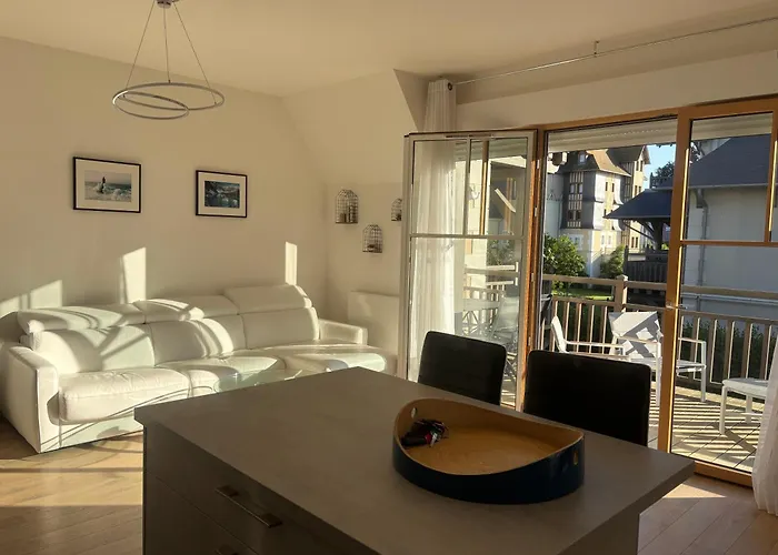 La Presqu'ile 2 Bedrooms With Terrace And Garage Apartamento Deauville