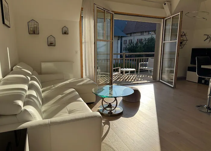La Presqu'ile 2 Bedrooms With Terrace And Garage Apartamento