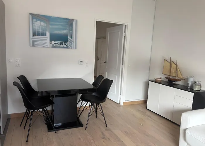 Apartamento La Presqu'ile 2 Bedrooms With Terrace And Garage Deauville
