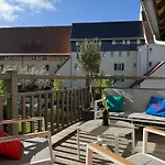 La Presqu'ile 2 Bedrooms With Terrace And Garage * Deauville