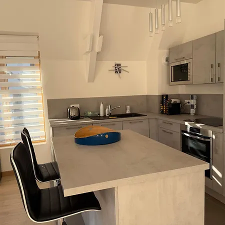 La Presqu'ile 2 Bedrooms With Terrace And Garage Daire *